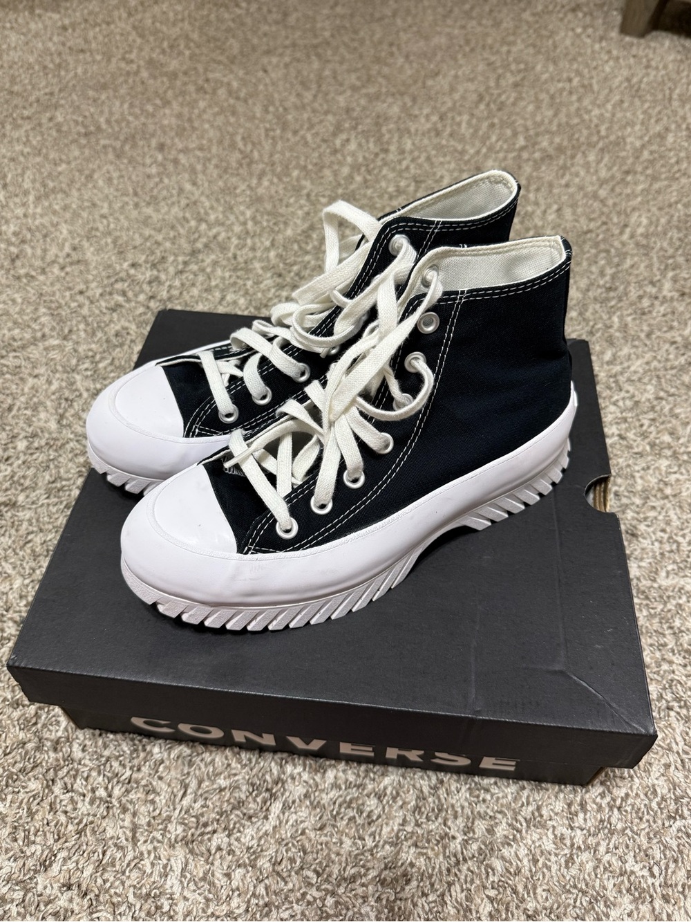 Converse Platform - Picture 1 of 3